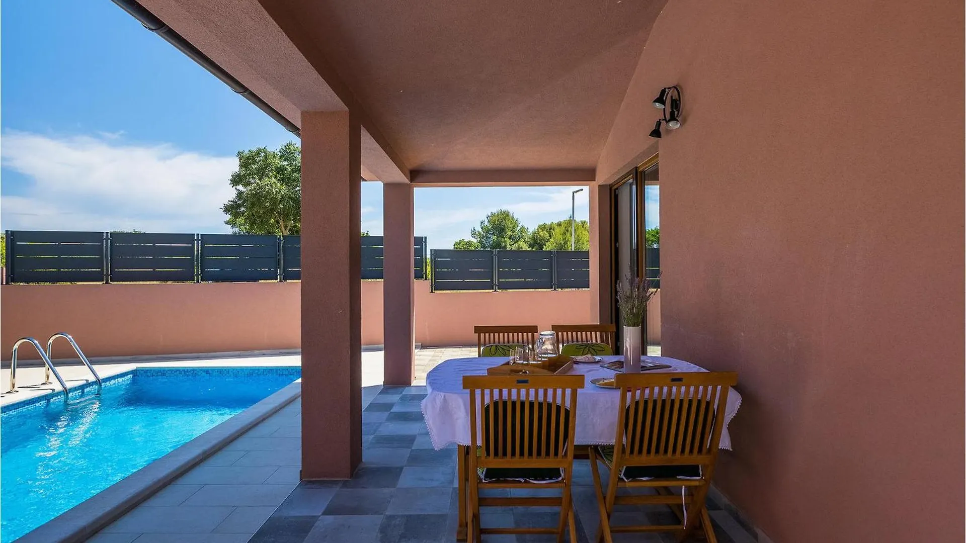 Holiday home Villa Martulin Pula