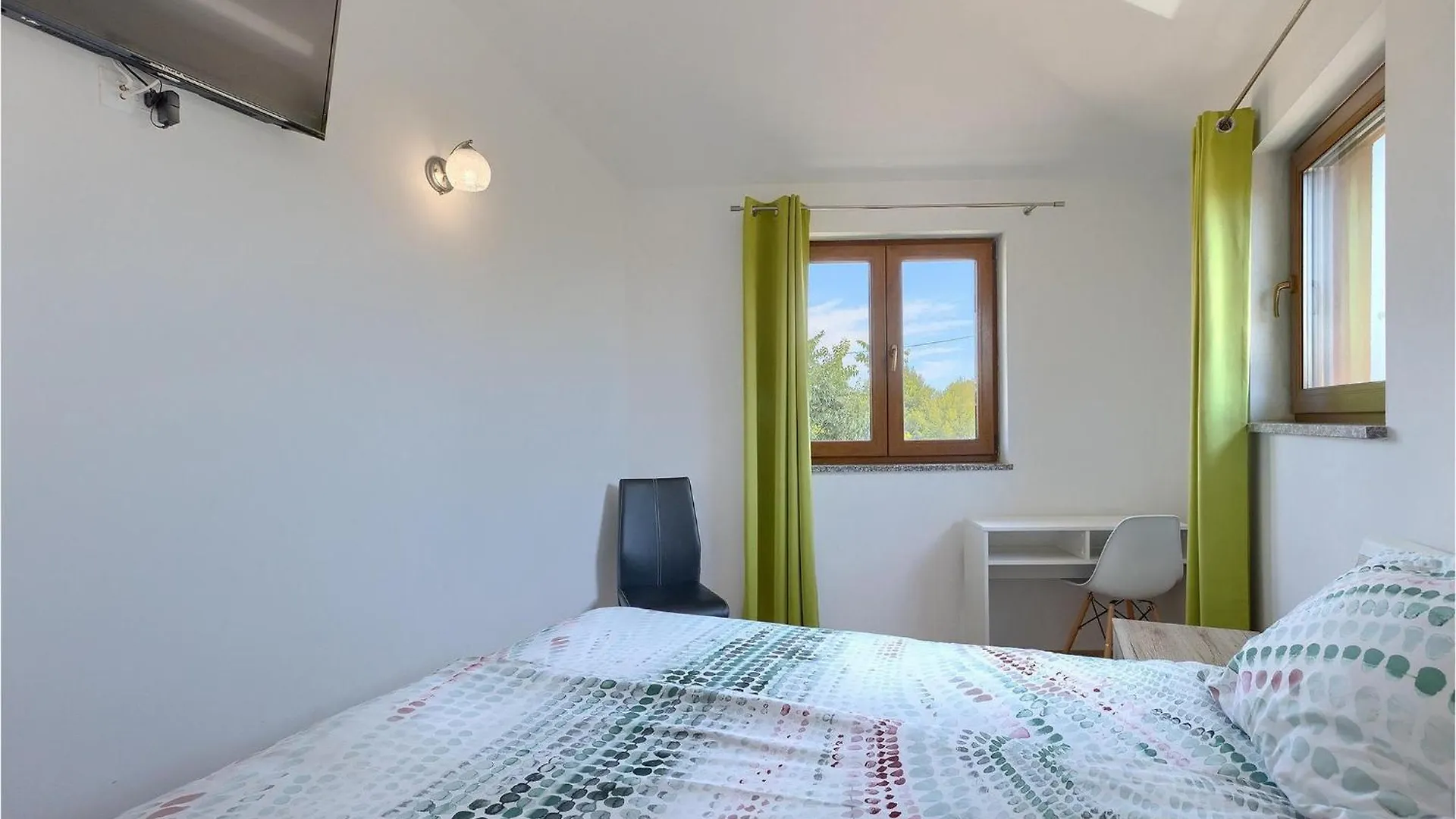 Villa Martulin Pula 0*,  Croatia