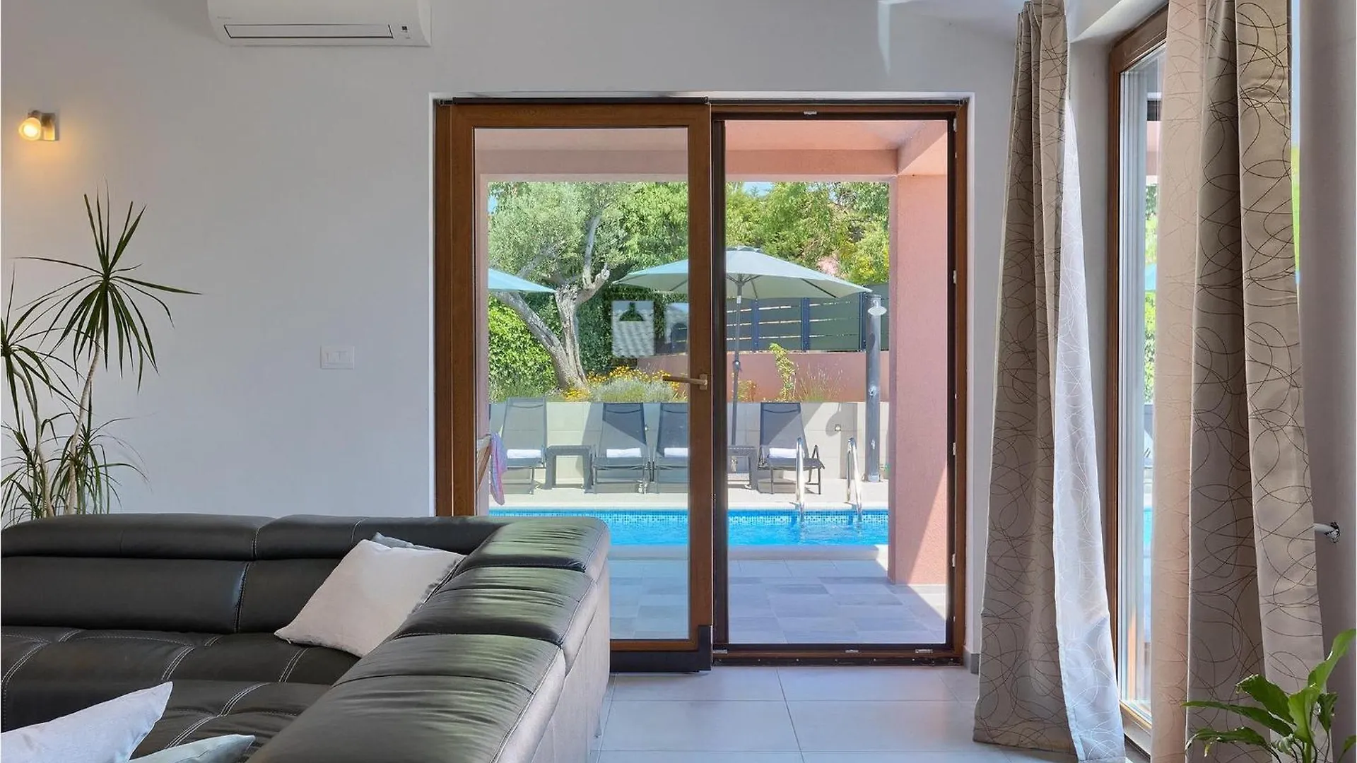 Villa Martulin Pula Croatia